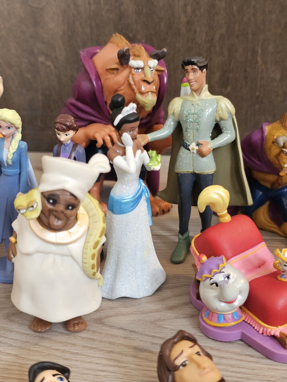 Disney Princess & Character Figurine Lot – Mixed PVC Toy 25 Figures - Picture 10 of 16